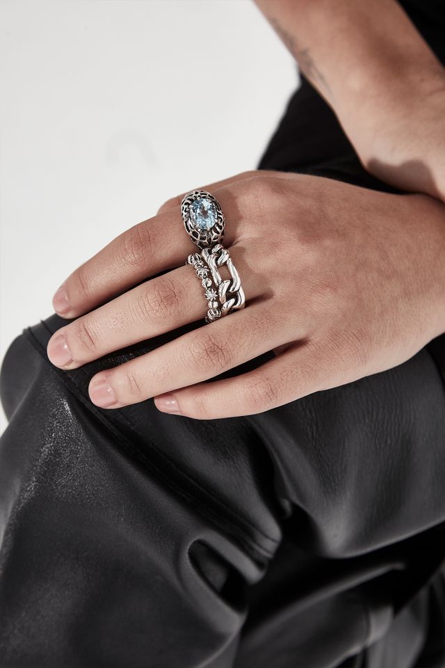 CURBED SPACER RING