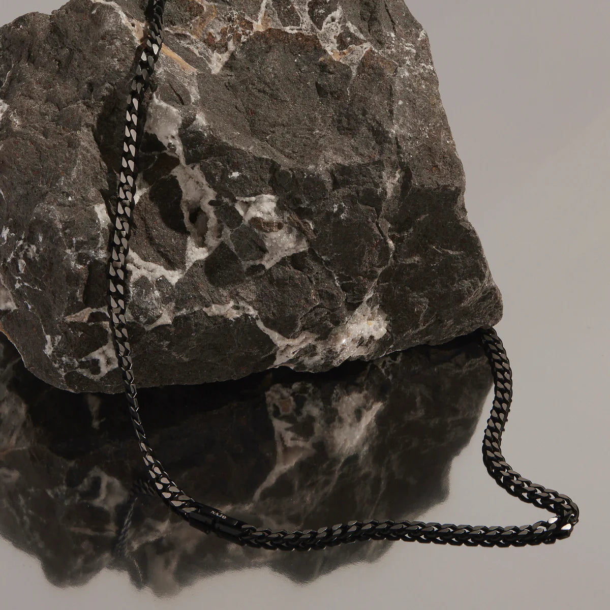 NERO MEN'S CURB CHAIN NECKLACE