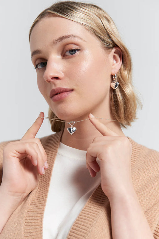 RUNAWAY HEART FOB NECKLACE