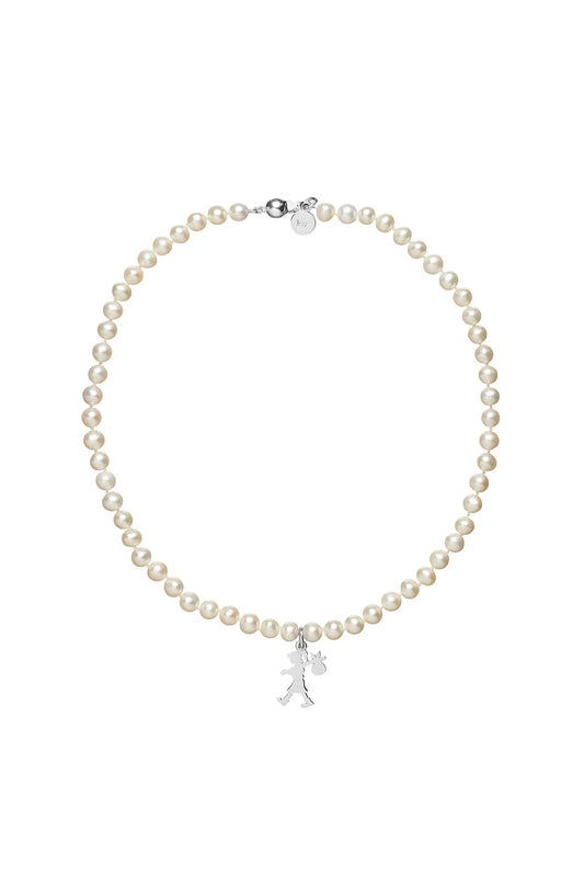 GIRL WITH ALL THE PEARLS NECKLACE