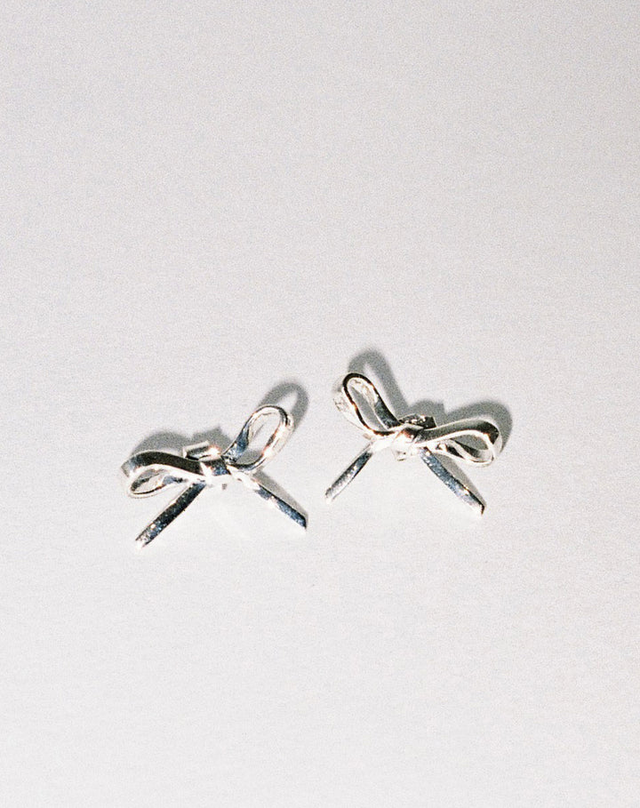 BOW STUD EARRINGS