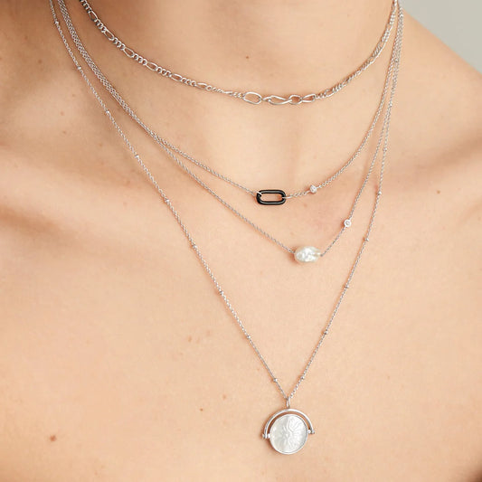 CHAIN REACTION FIGARO NECKLACE