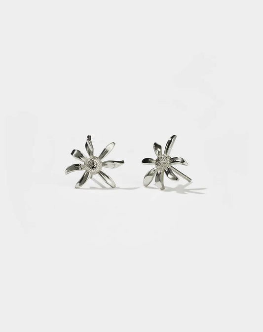 DAISY STUD EARRINGS