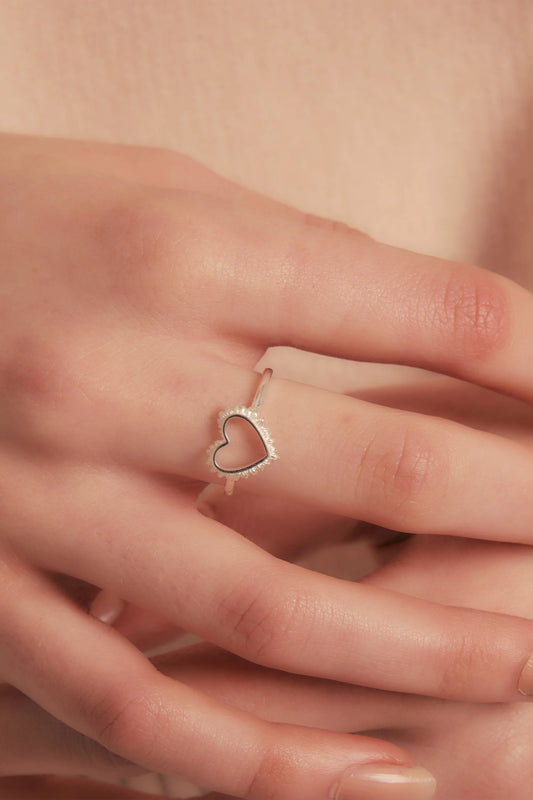 FLAMING HEART RING