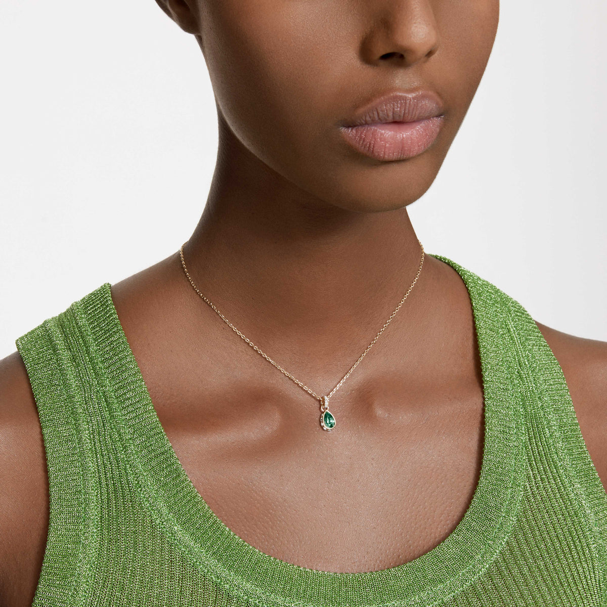 CHROMA PENDANT PEAR - GREEN, GOLD
